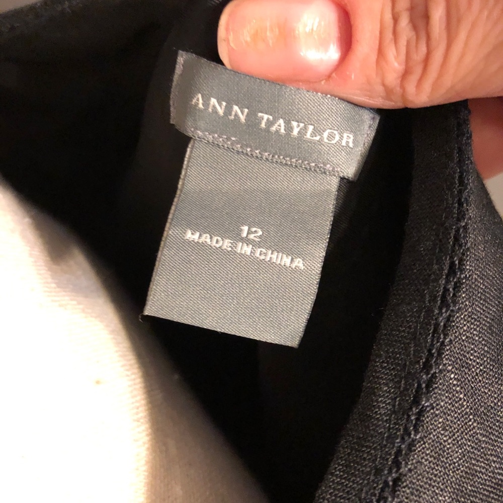 Ann Taylor linen top - Picture 4 of 5
